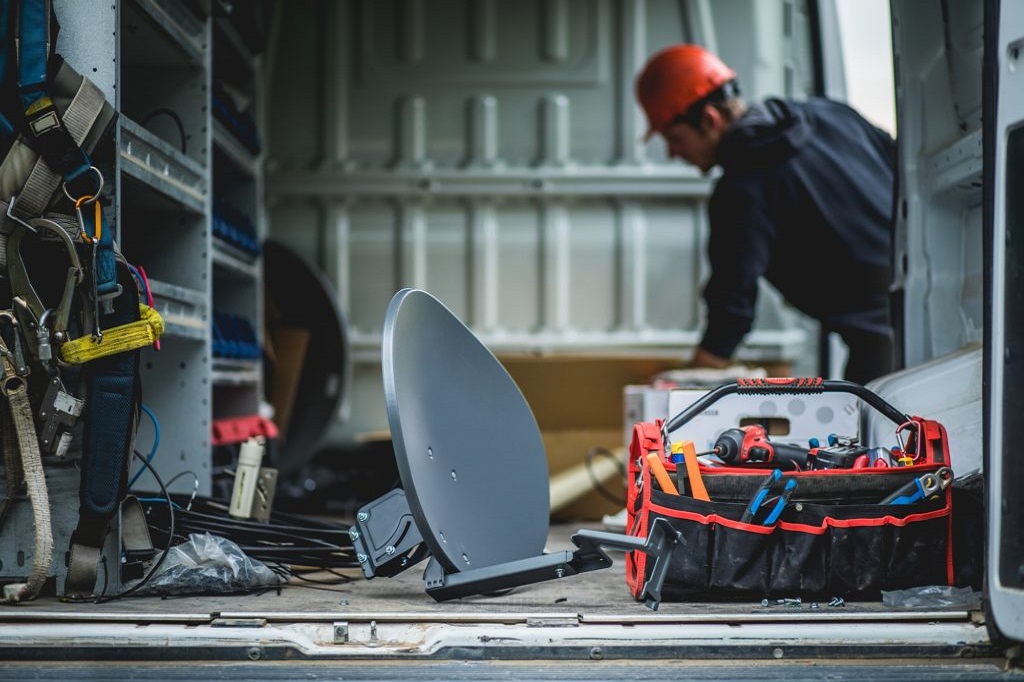 satellite dish alignment and installation in birmingham alabama